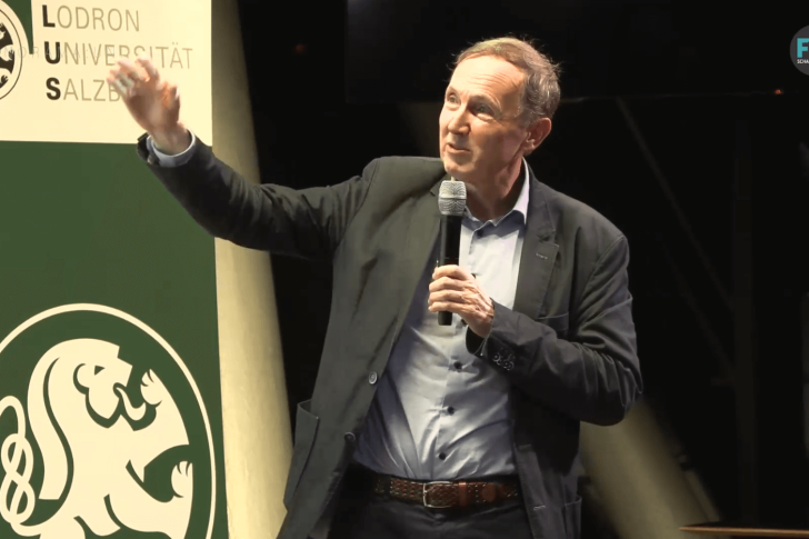 Panoramauni_Bauer2_kl Panorama:Uni Oktober