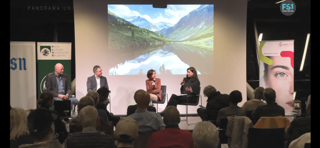 Panorma:Uni Nur noch kurz die Welt retten März 2025